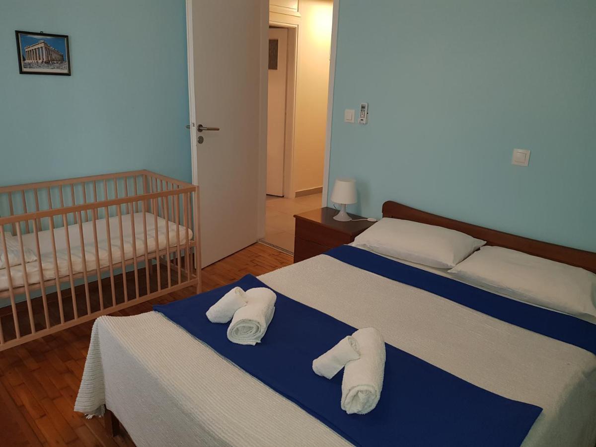 Comfortable Apt , 5 Min Walk To Acropolis アテネ エクステリア 写真