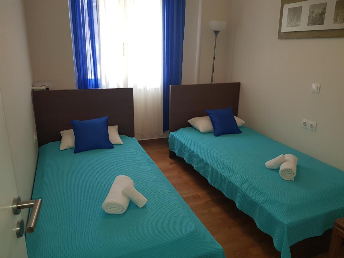 Comfortable Apt , 5 Min Walk To Acropolis アテネ エクステリア 写真