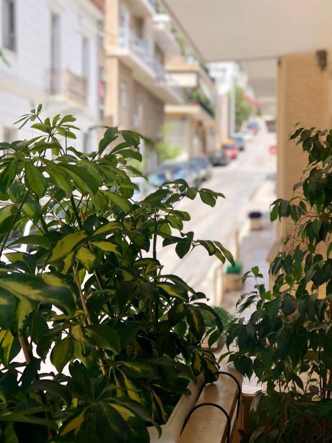 Comfortable Apt , 5 Min Walk To Acropolis アテネ エクステリア 写真